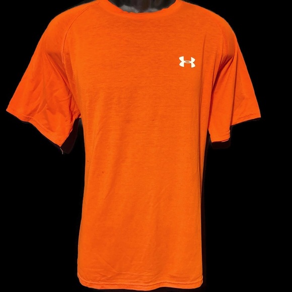 Under Armour Other - Under Armour Men’s Red Short Sleeve T-Shirt